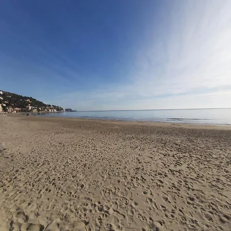 アパート Casa Doria アラッシオ